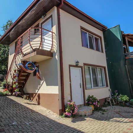 Apartmani Mishe Vevčani Exterior foto